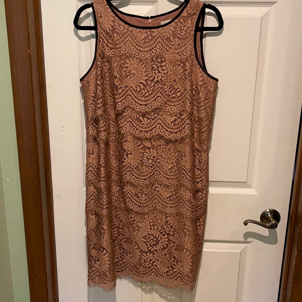 Woman’s Loft dress